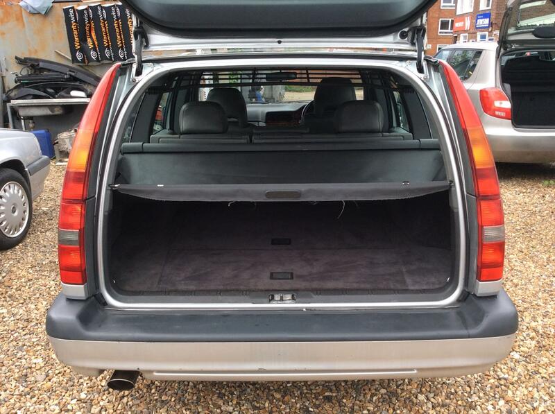 VOLVO 850
