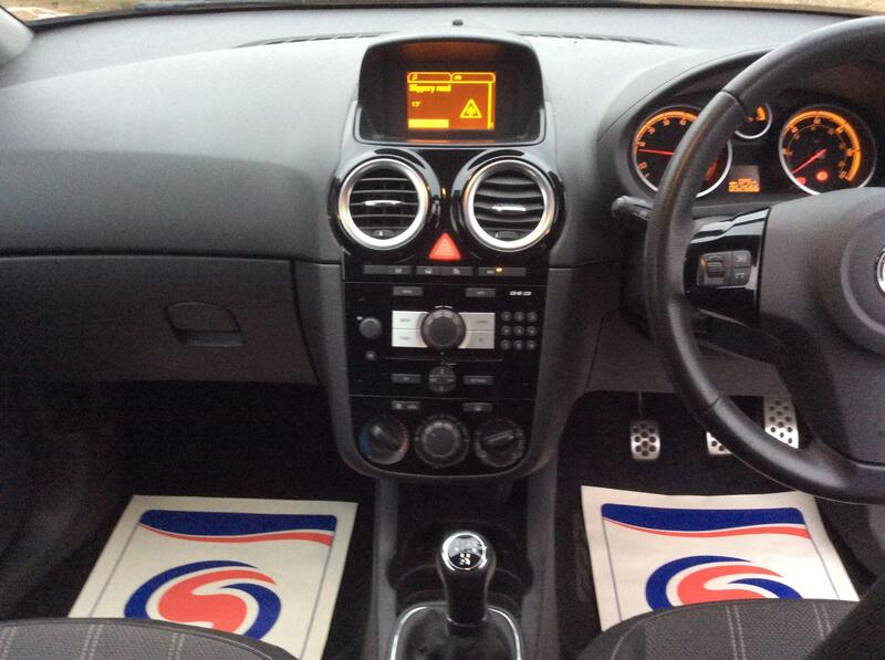 VAUXHALL CORSA