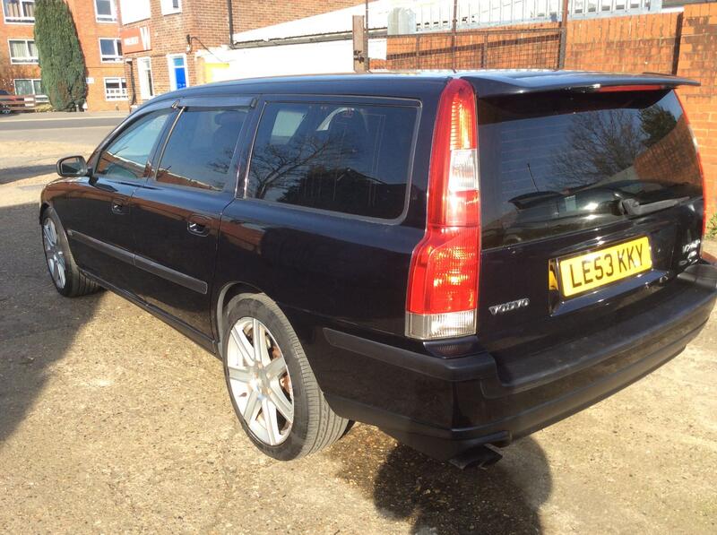 VOLVO V70