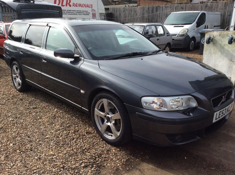 VOLVO V70