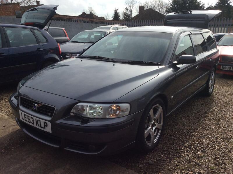 VOLVO V70 2.5 R