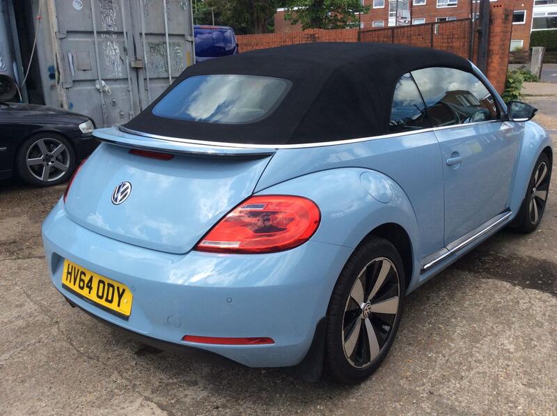 VOLKSWAGEN BEETLE