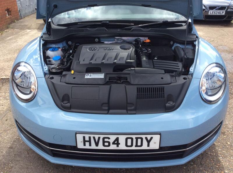 VOLKSWAGEN BEETLE