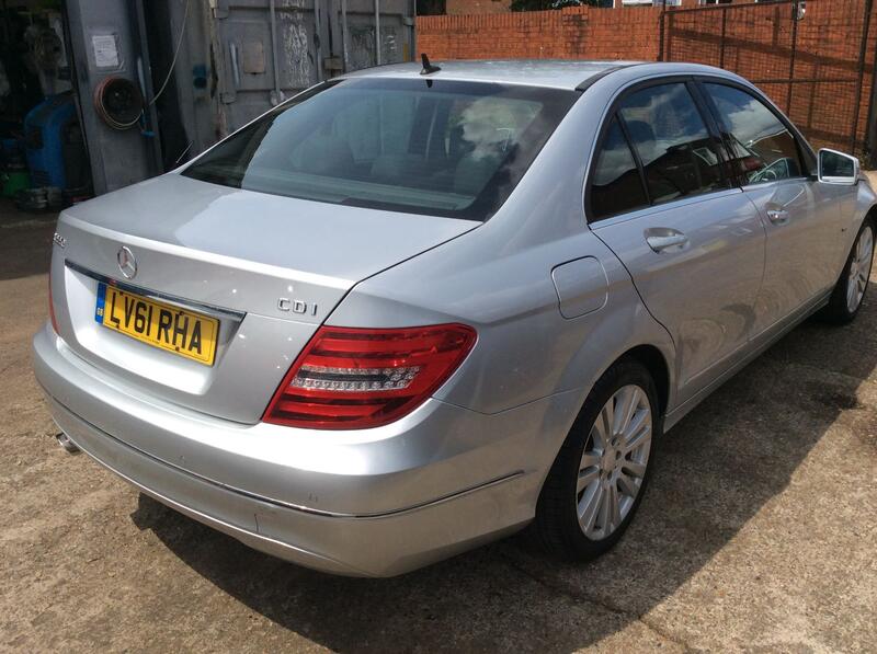 MERCEDES-BENZ C CLASS