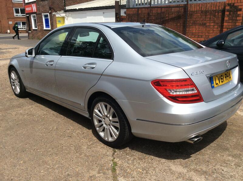 MERCEDES-BENZ C CLASS