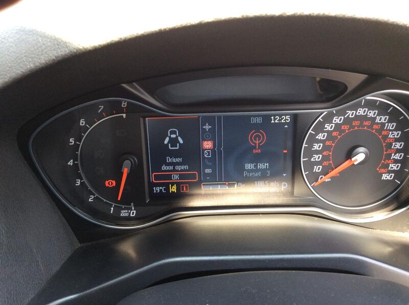 FORD MONDEO