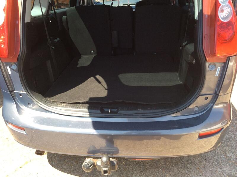 MAZDA MAZDA5