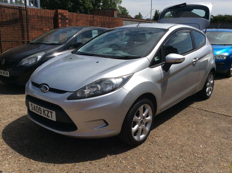 FORD FIESTA 1.3 Style