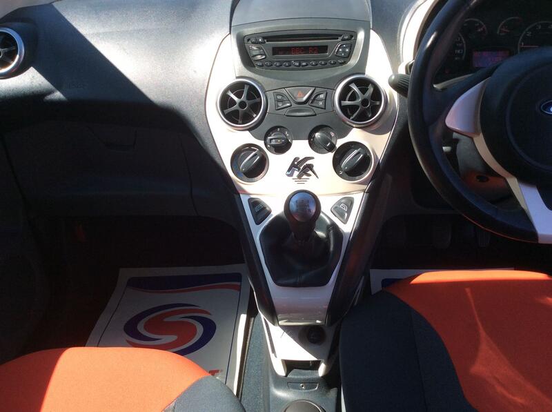 FORD KA