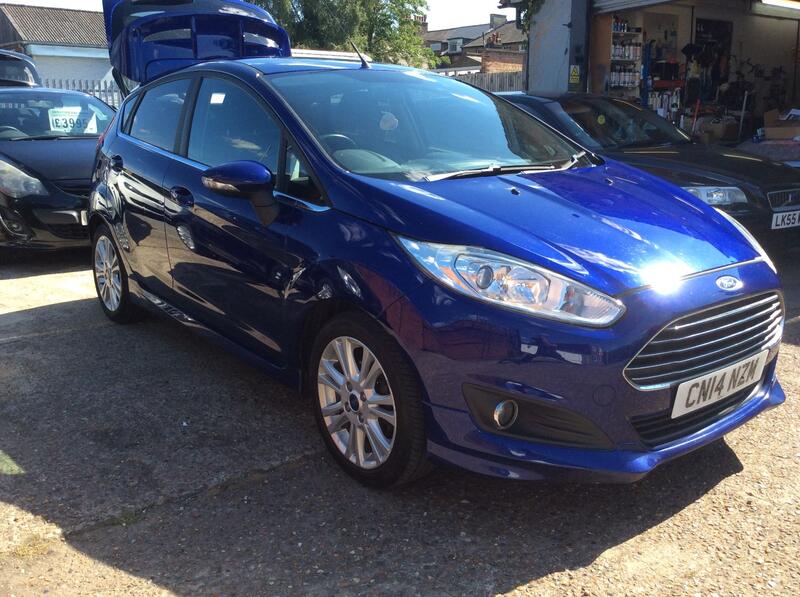FORD FIESTA