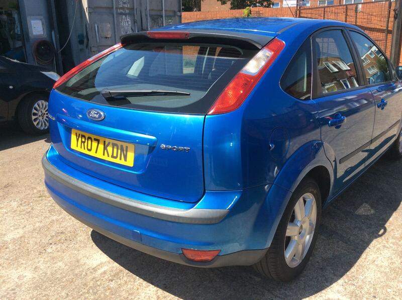 FORD FOCUS