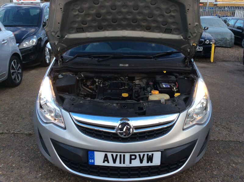 VAUXHALL CORSA