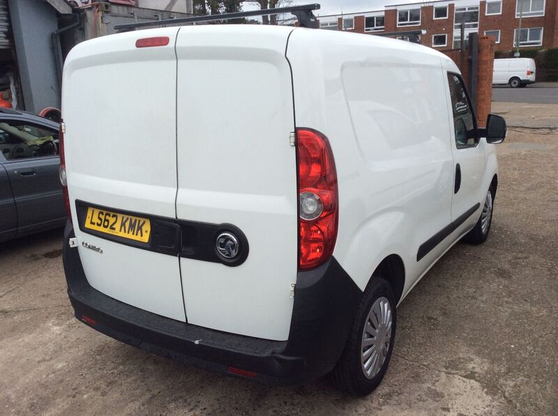 VAUXHALL COMBO