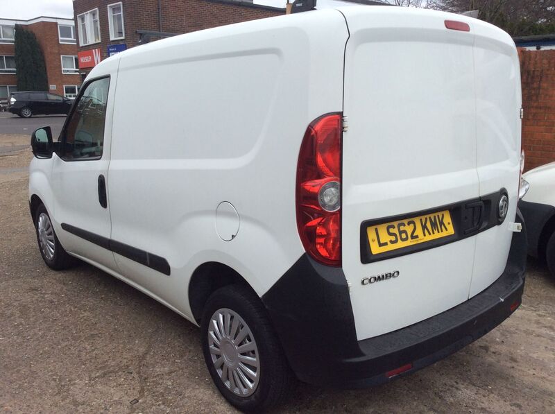 VAUXHALL COMBO