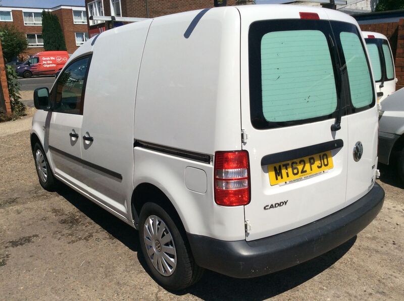 VOLKSWAGEN CADDY