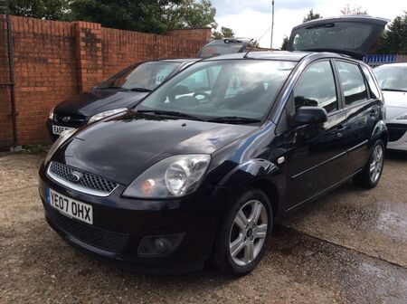 FORD FIESTA ZETEC CLIMATE 16V